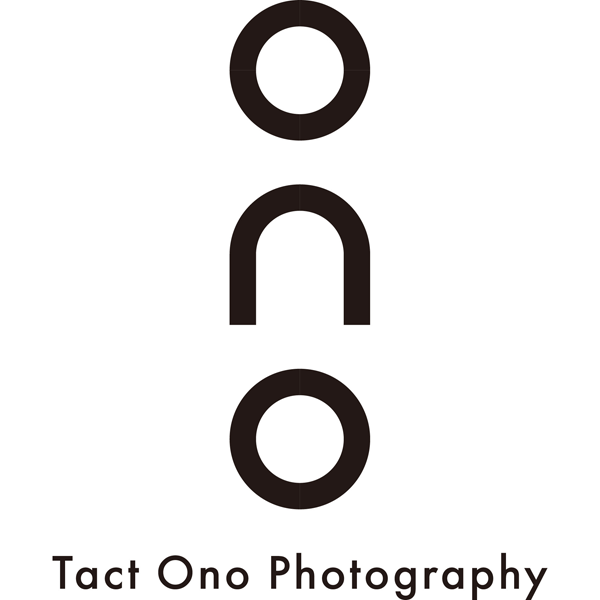 「Tact Ono Photography」のロゴ