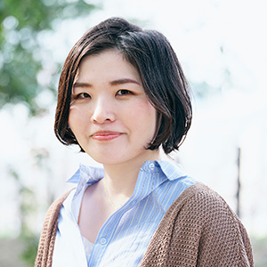 塩見郁恵氏