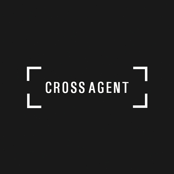 「株式会社クロスエージェント」のロゴ