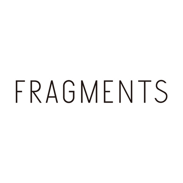 「FRAGMENTS」のロゴ