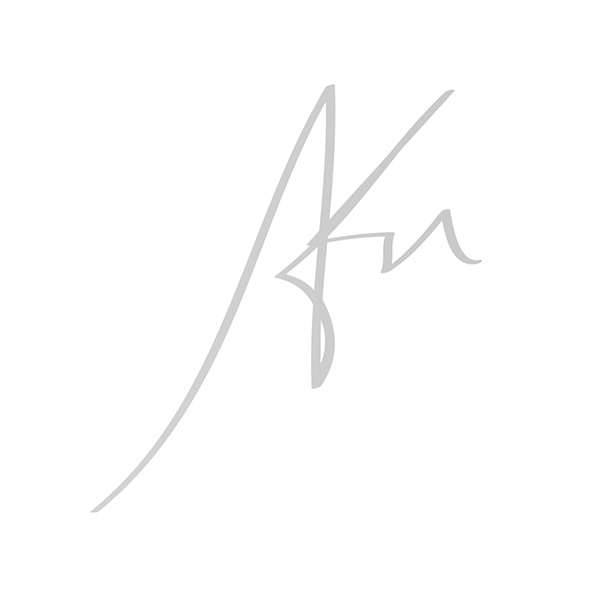 「AKI NAGAI Co.,LTD.」のロゴ