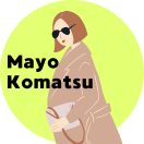 「コマツマヨライティングオフィス」のロゴ