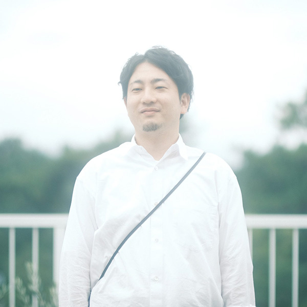 「X DESIGN OFFICE」のロゴ