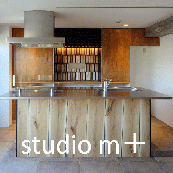 「株式会社studio m＋」のロゴ