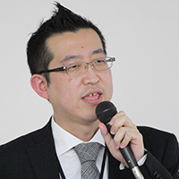 前田学氏