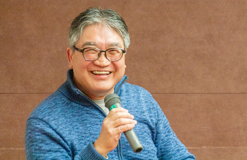 湯川真朗氏