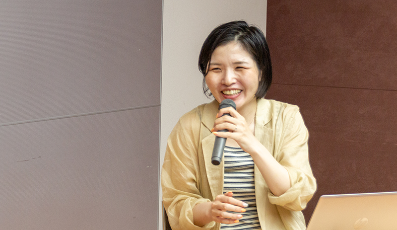 塩見郁恵氏