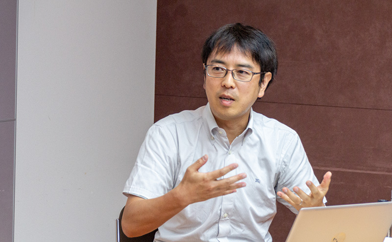 シガマサヒコ氏