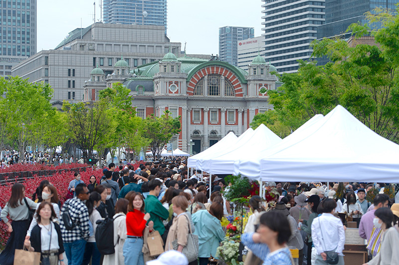 「北浜蚤の市」開催風景